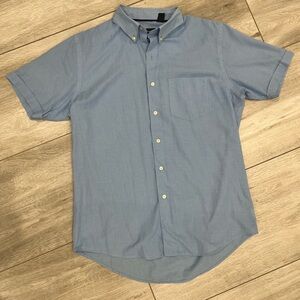 Van Heusen Men's Blue Button-Down Shirt